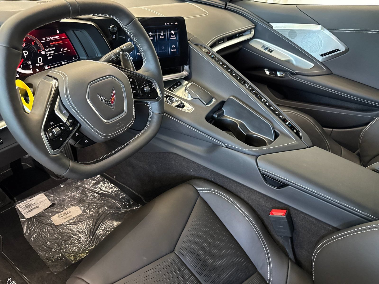 2025 Chevrolet Corvette 2LT - Photo 10