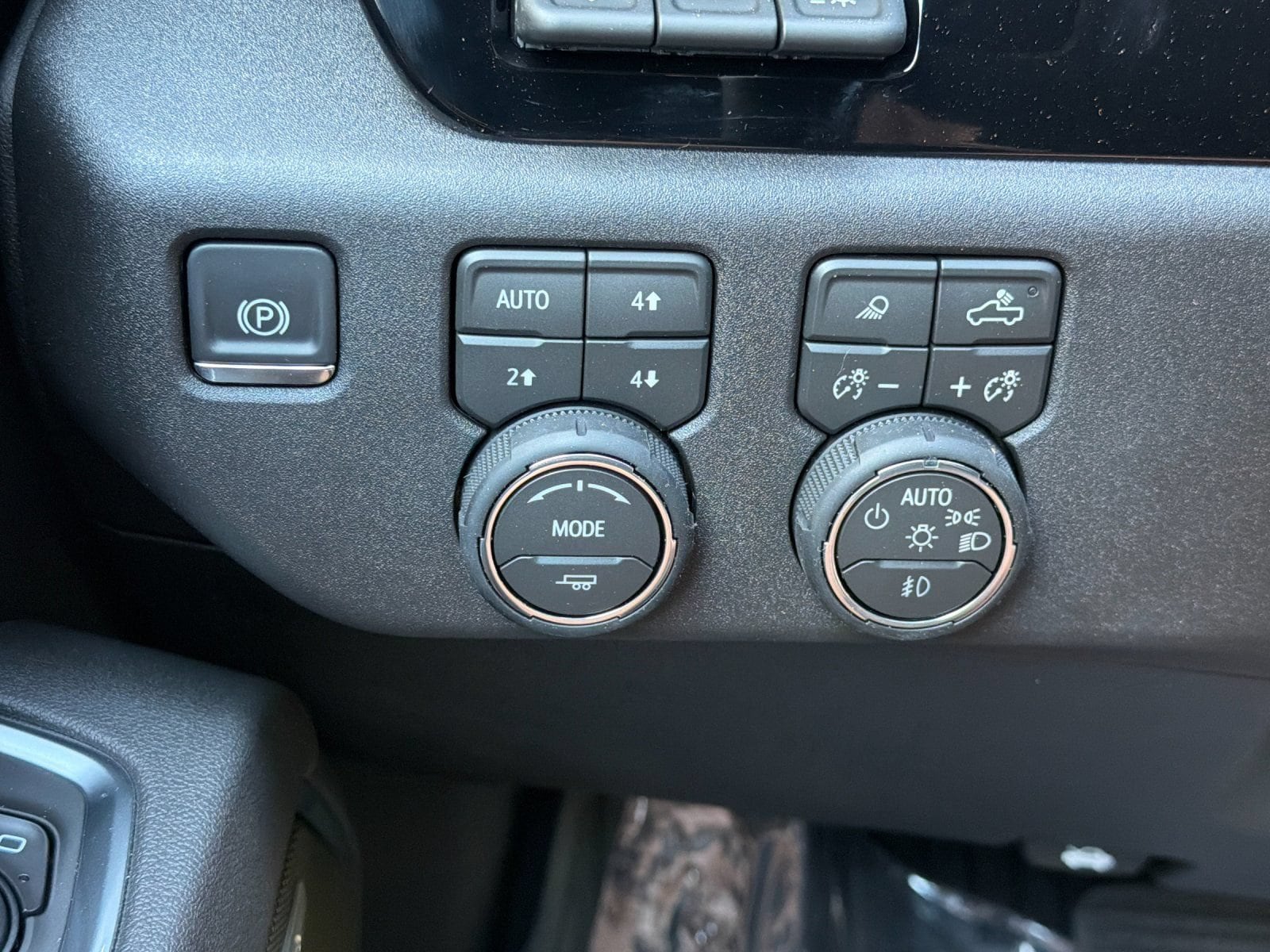 2026 Chevrolet Silverado 2500 HD LTZ - Photo 30