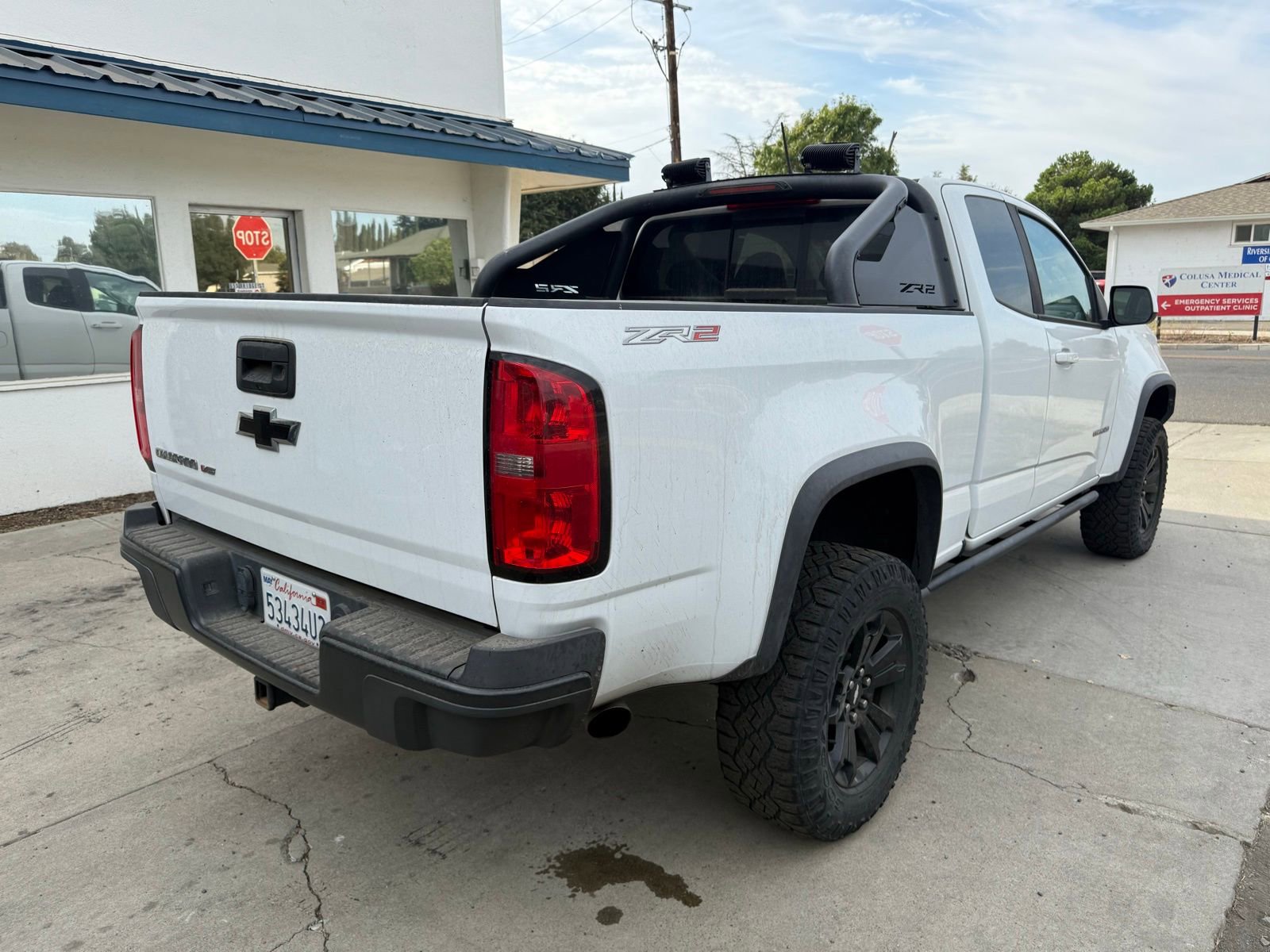 2018 Chevrolet Colorado ZR2 photo 2