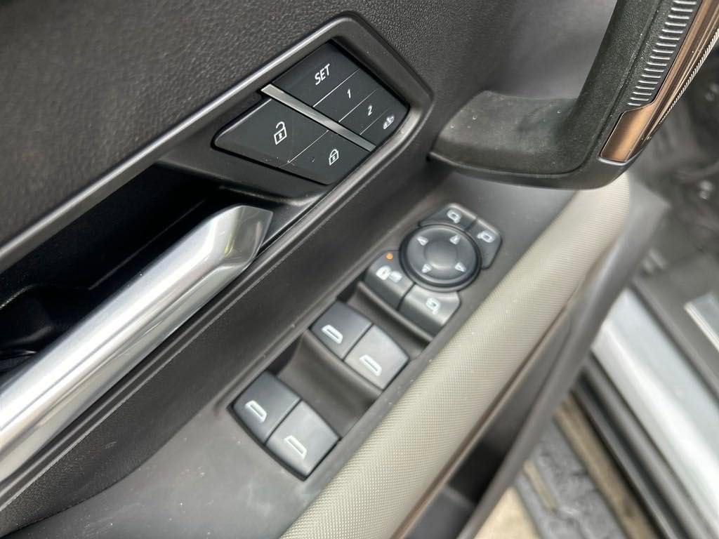 2025 GMC HUMMER EV 2X - Photo 11