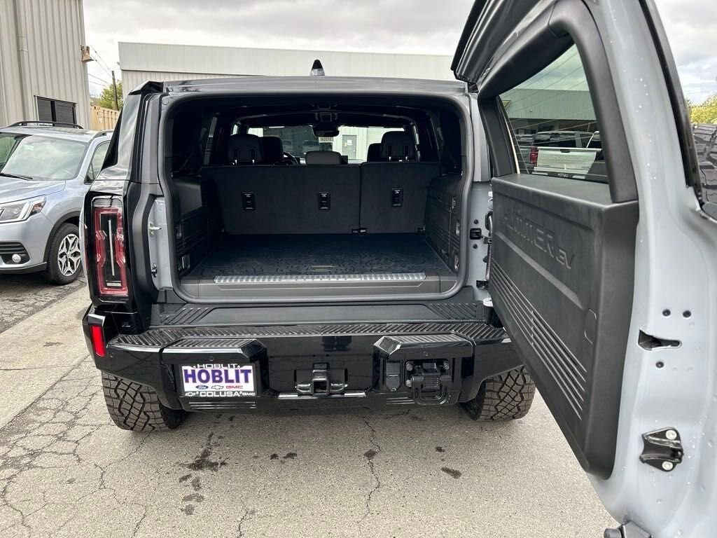 2025 GMC HUMMER EV 2X - Photo 23
