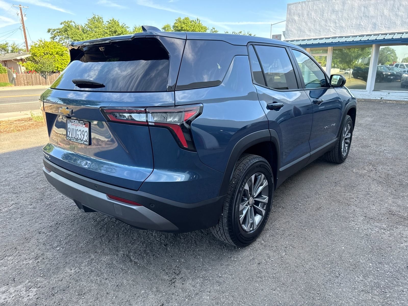 2026 Chevrolet Equinox LT photo 4