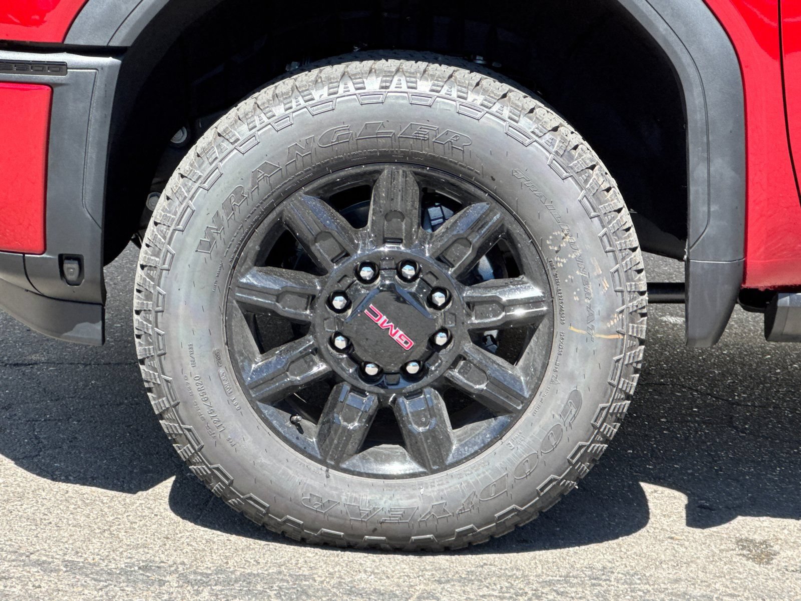 2026 GMC Sierra 2500HD AT4 - Photo 32