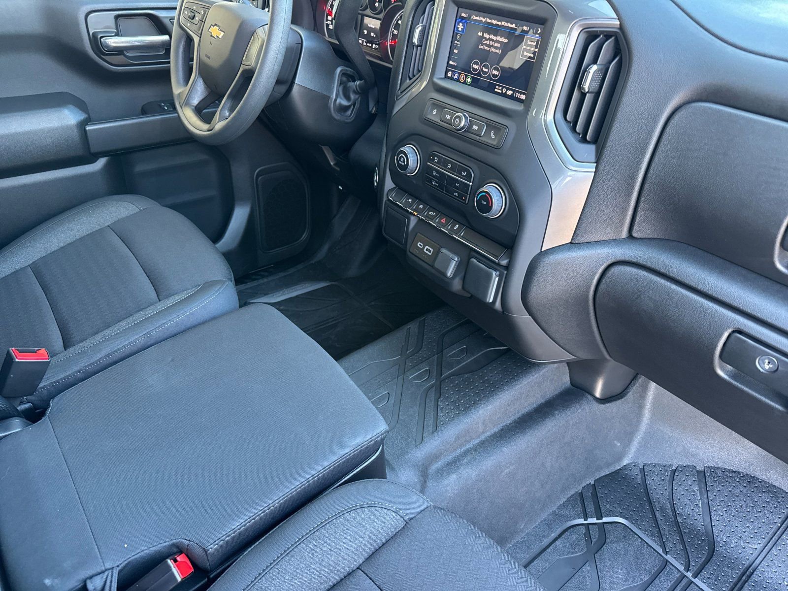 2026 Chevrolet Silverado 1500 Custom - Photo 16