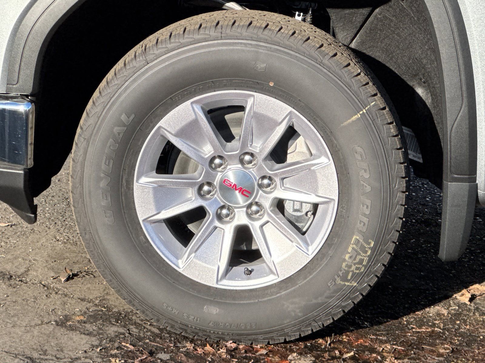 2026 GMC Sierra 1500 SLE - Photo 30