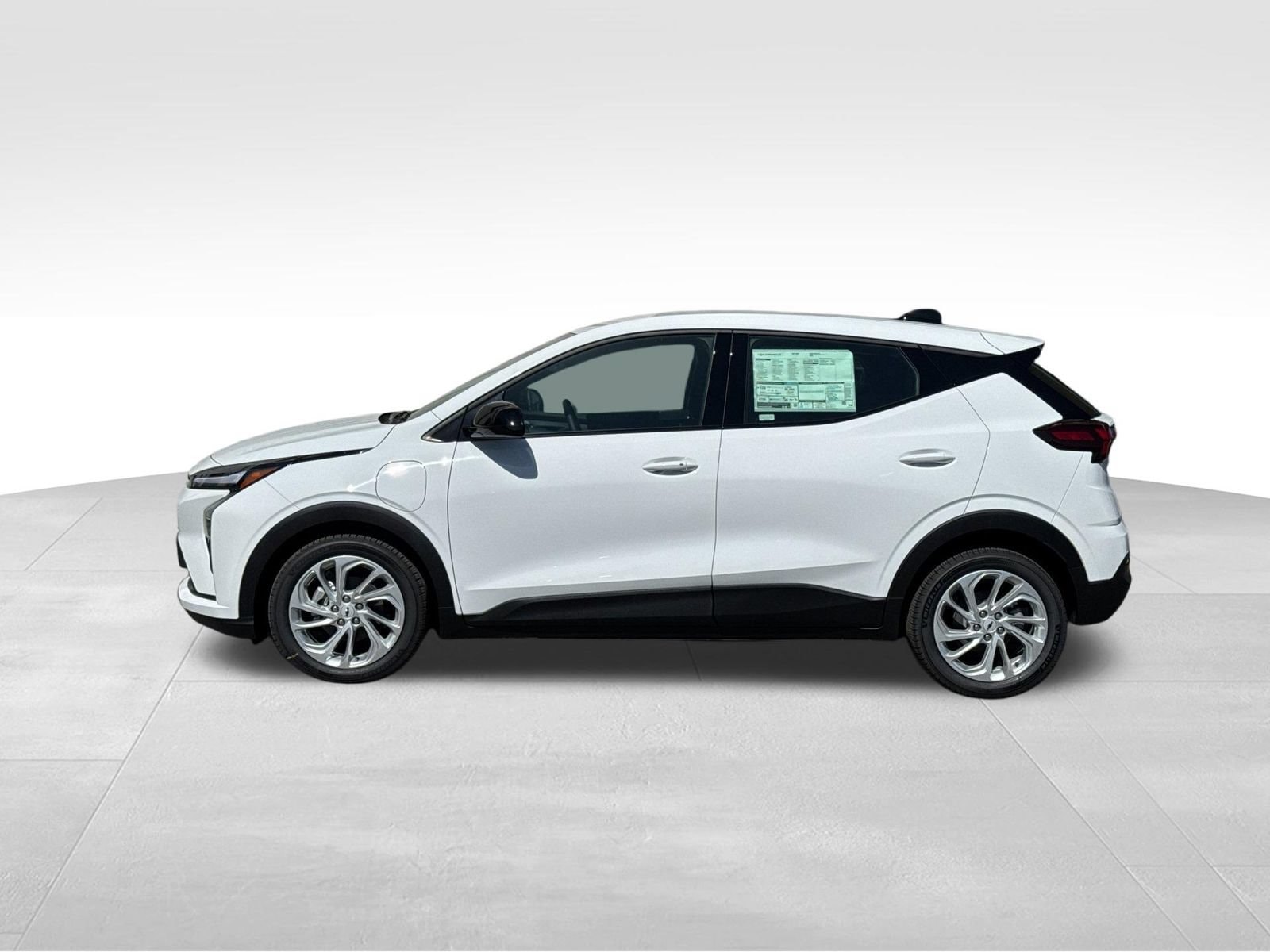 2027 Chevrolet Bolt LT - Photo 6