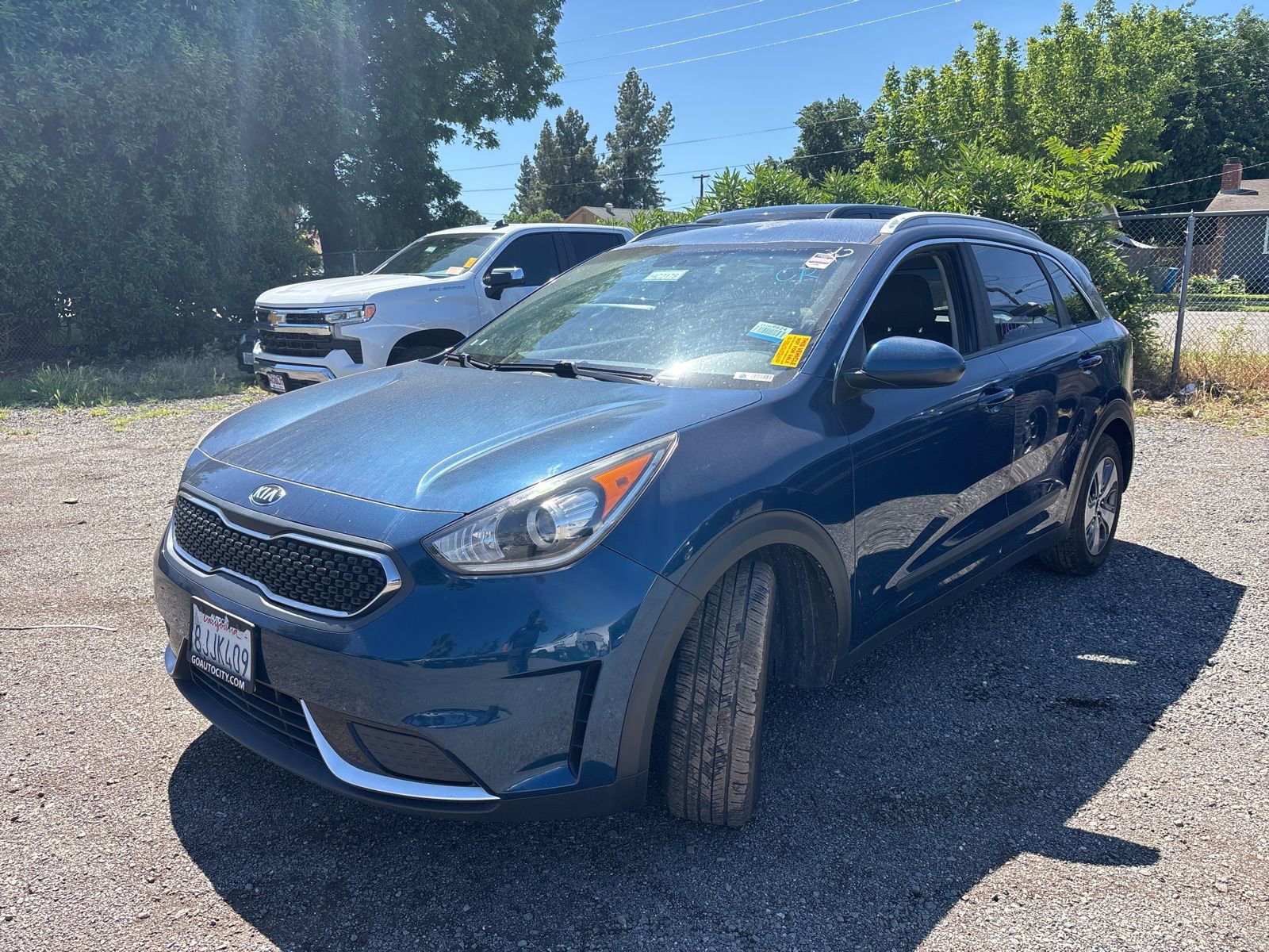 2019 Kia Niro LX photo 2