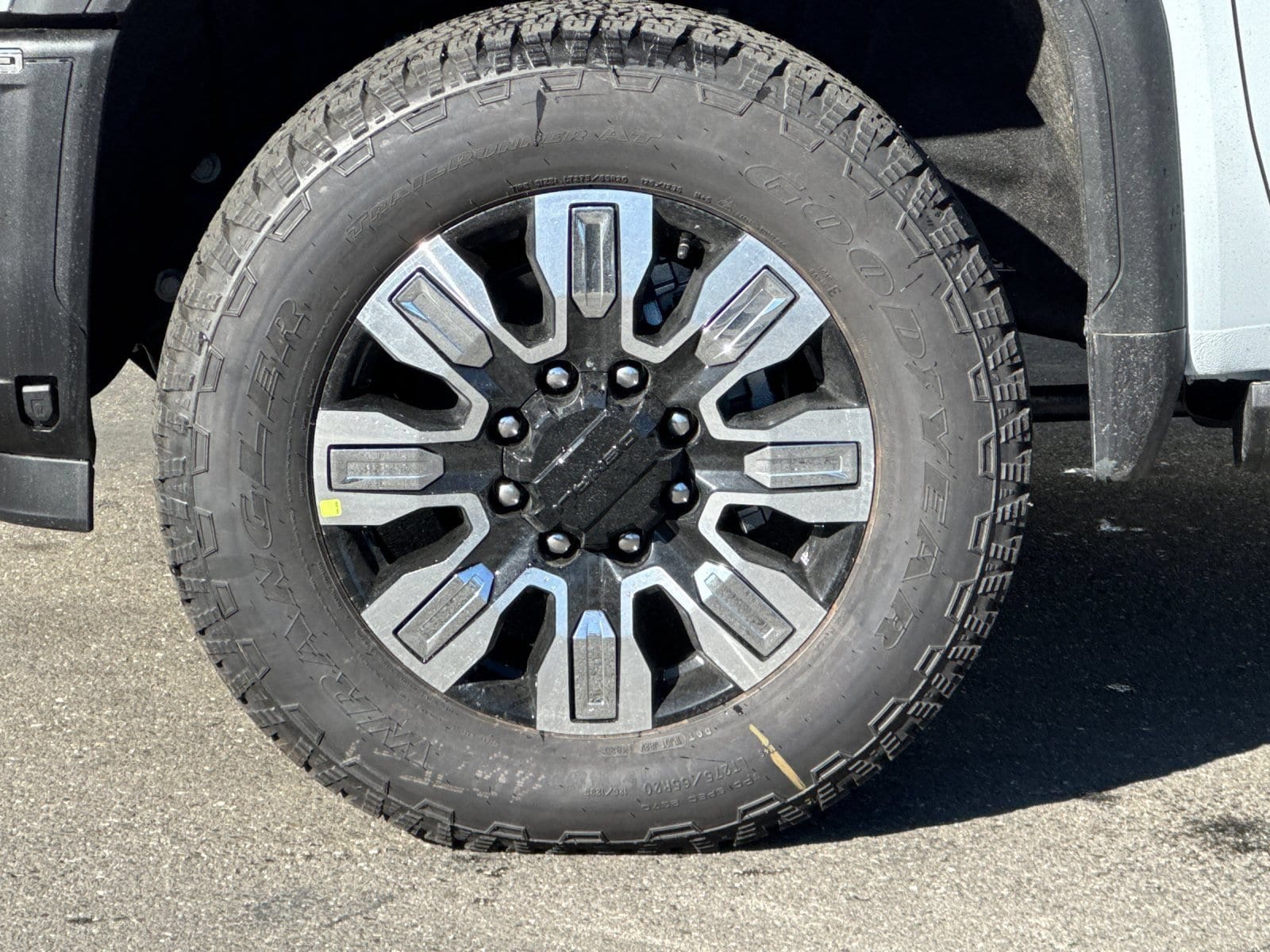 2026 GMC Sierra 2500HD Denali - Photo 32