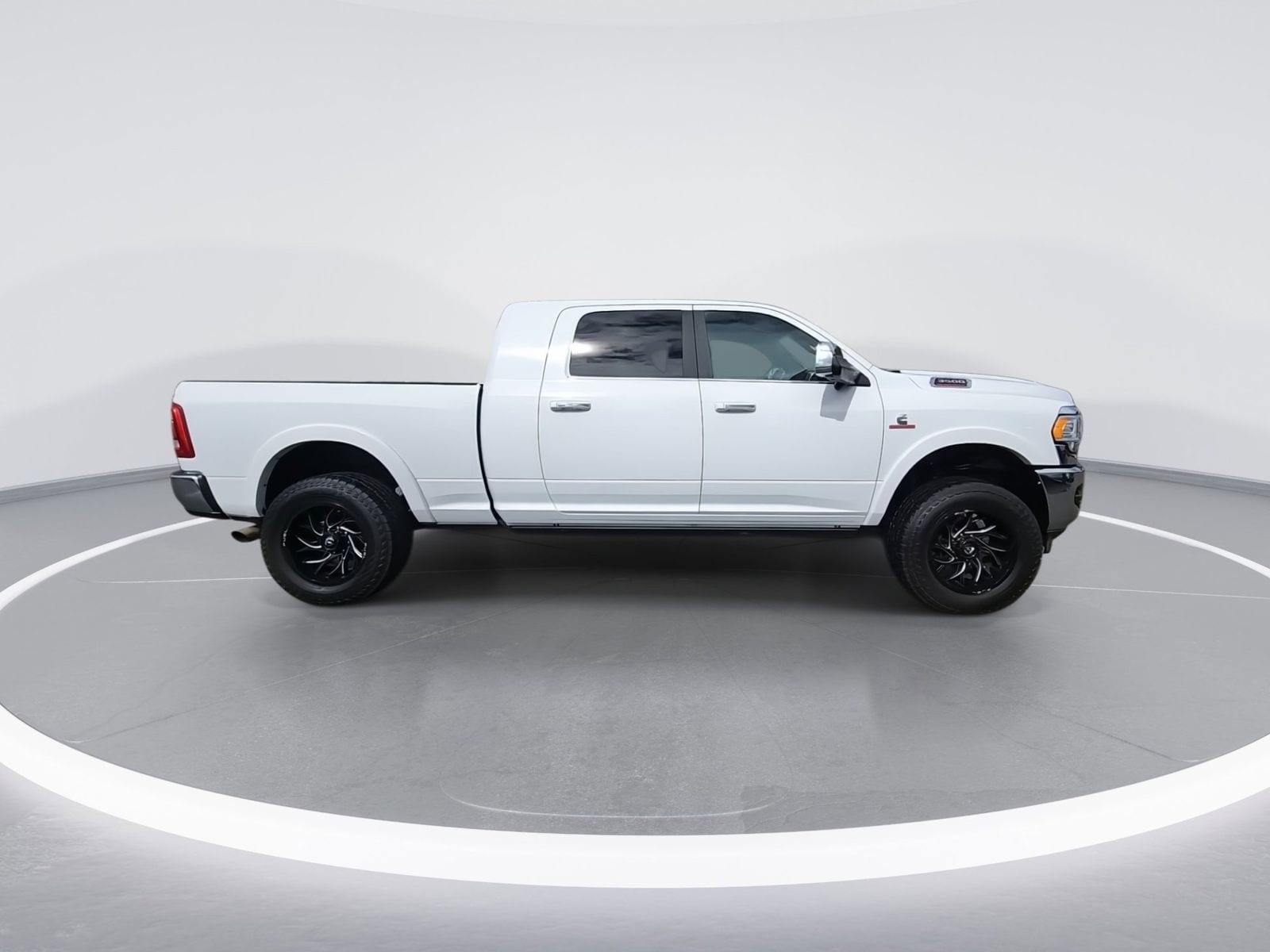 2020 Ram 3500 Laramie Longhorn photo 4