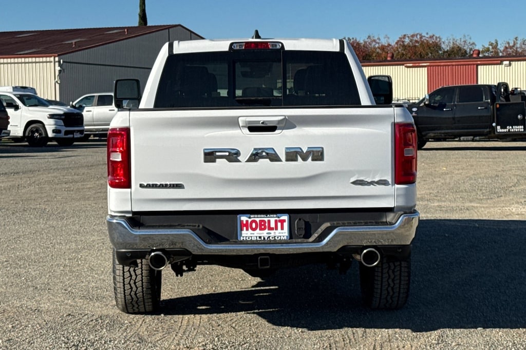 New 2026 Ram 1500 LARAMIE CREW CAB 4X4 5'7 BOX Pickup