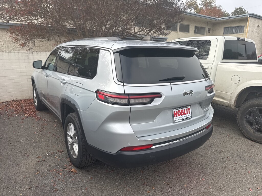 Used 2023 Jeep Grand Cherokee L Laredo SUV