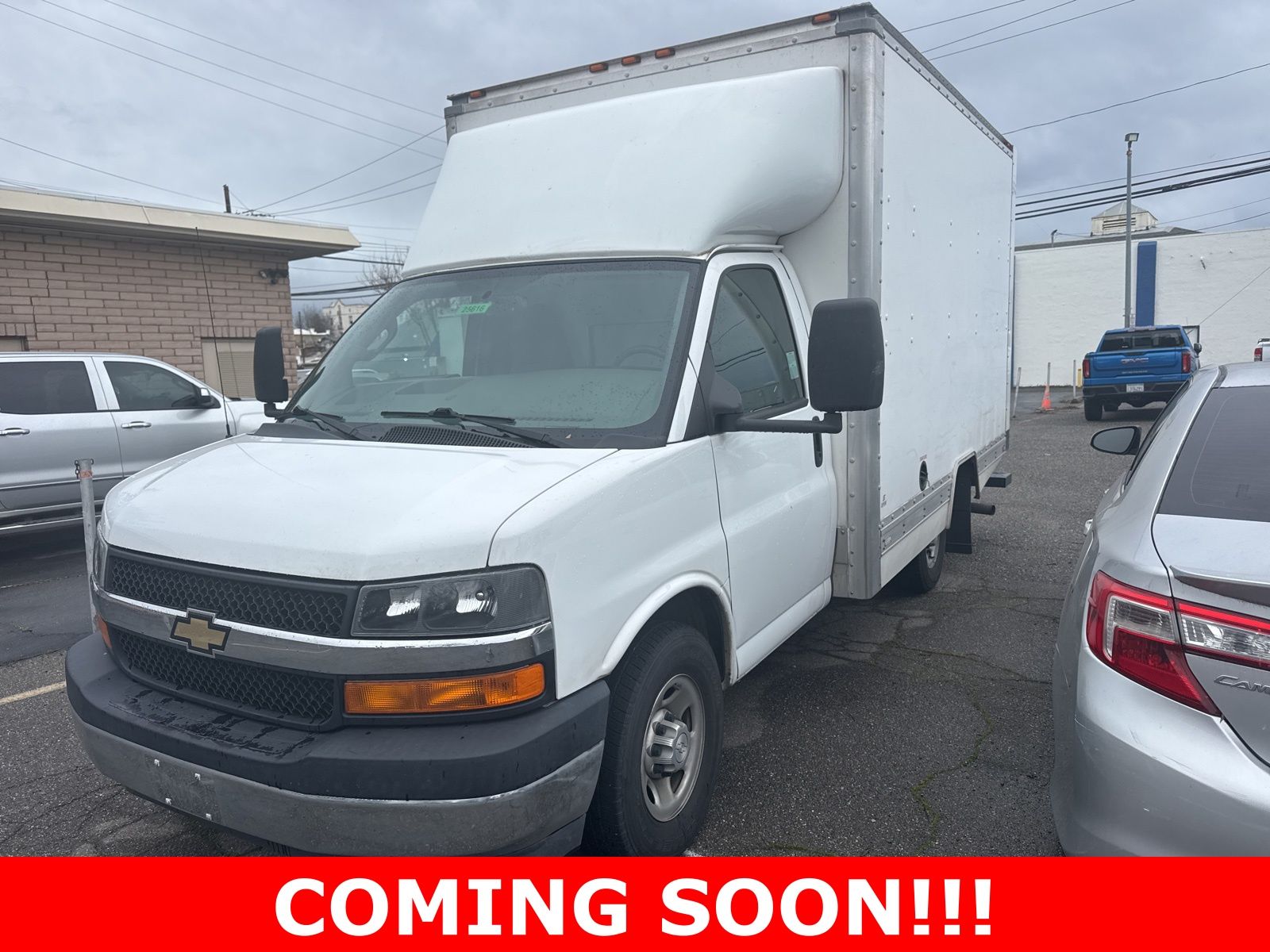 2017 Chevrolet Express Cutaway Base
