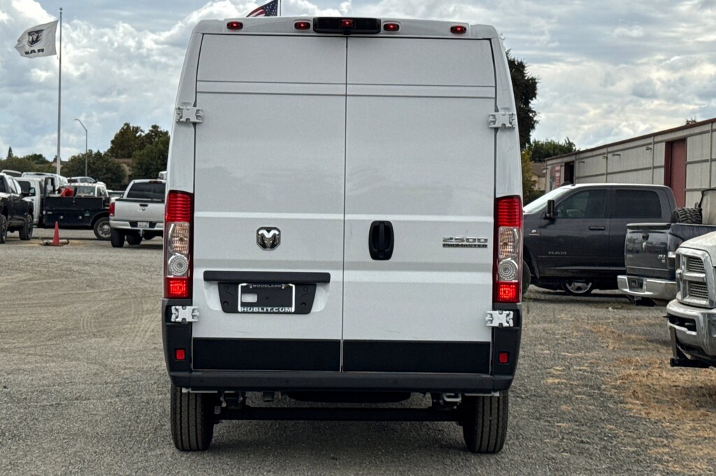 New 2026 Ram ProMaster PROMASTER 2500 SLT CARGO VAN HIGH ROOF 159' WB Cargo Van