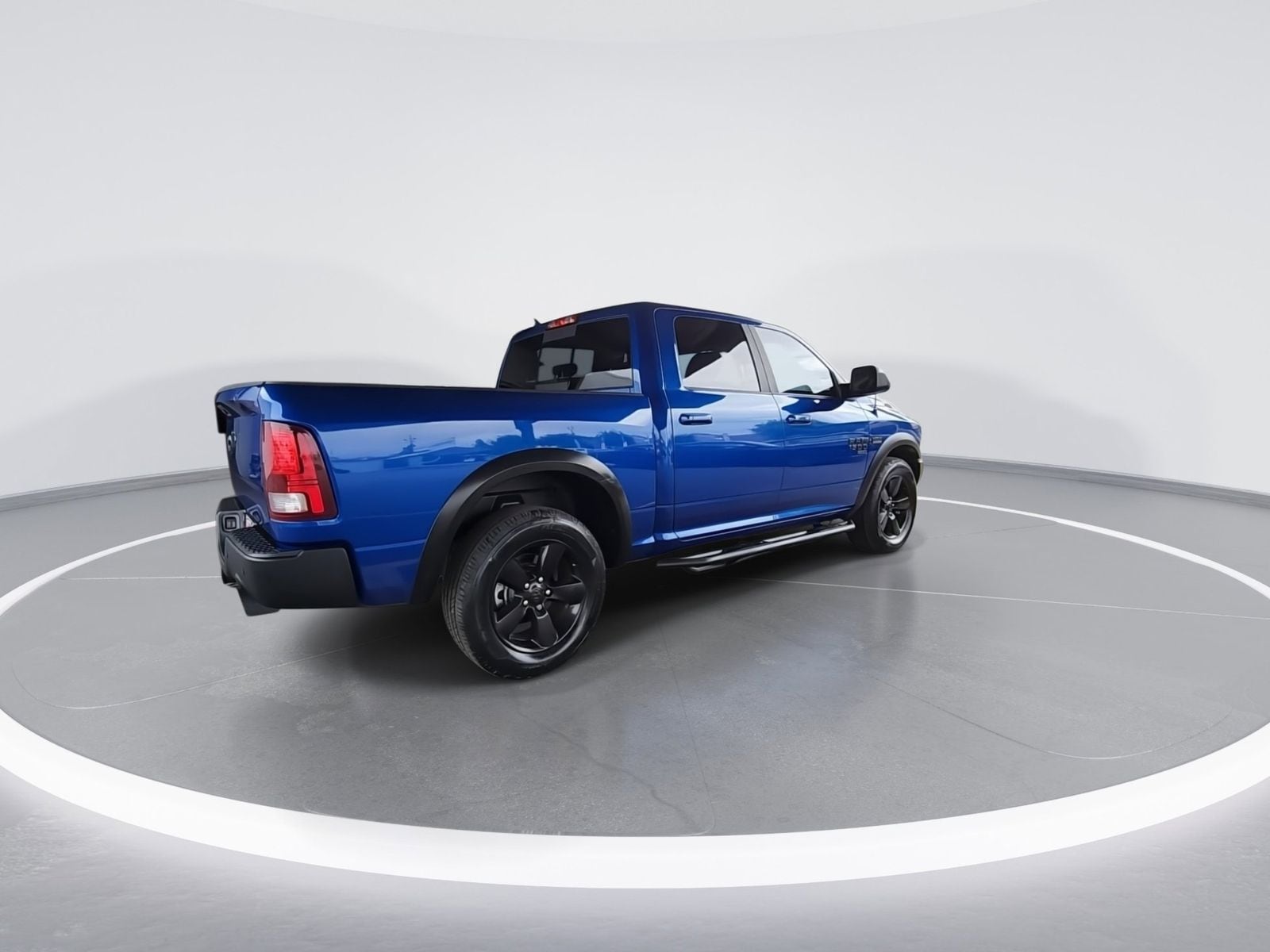 2019 Ram 1500 Classic Warlock photo 3