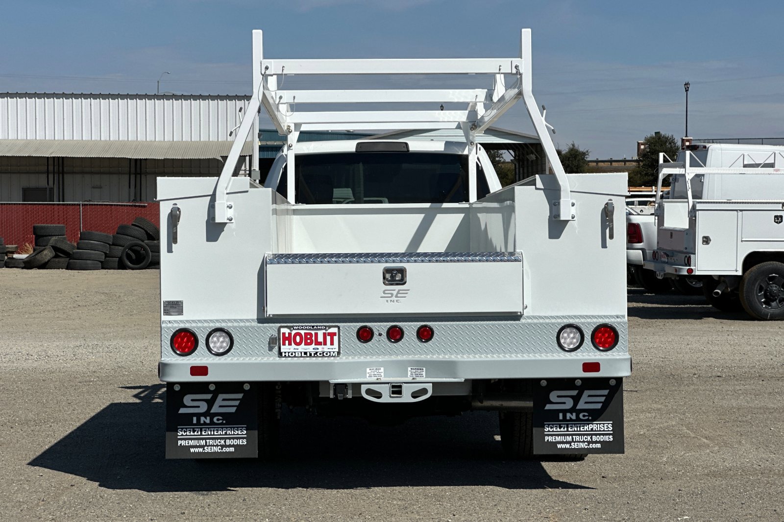 2025 Ram 3500 Tradesman photo 4