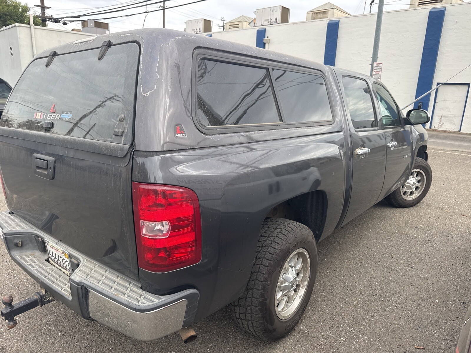 2011 Chevrolet Silverado 1500 LT photo 3
