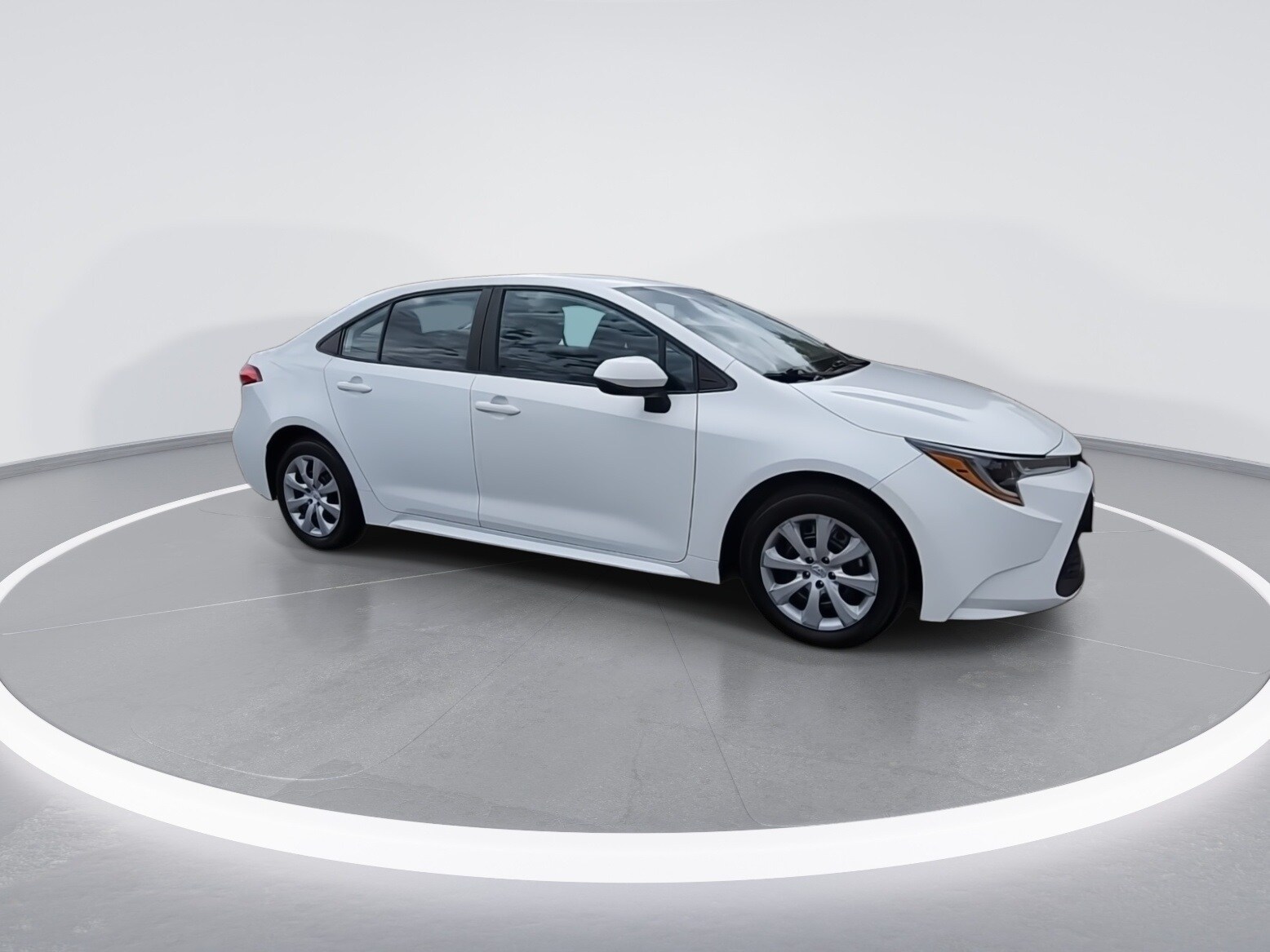 2022 Toyota Corolla LE photo 2