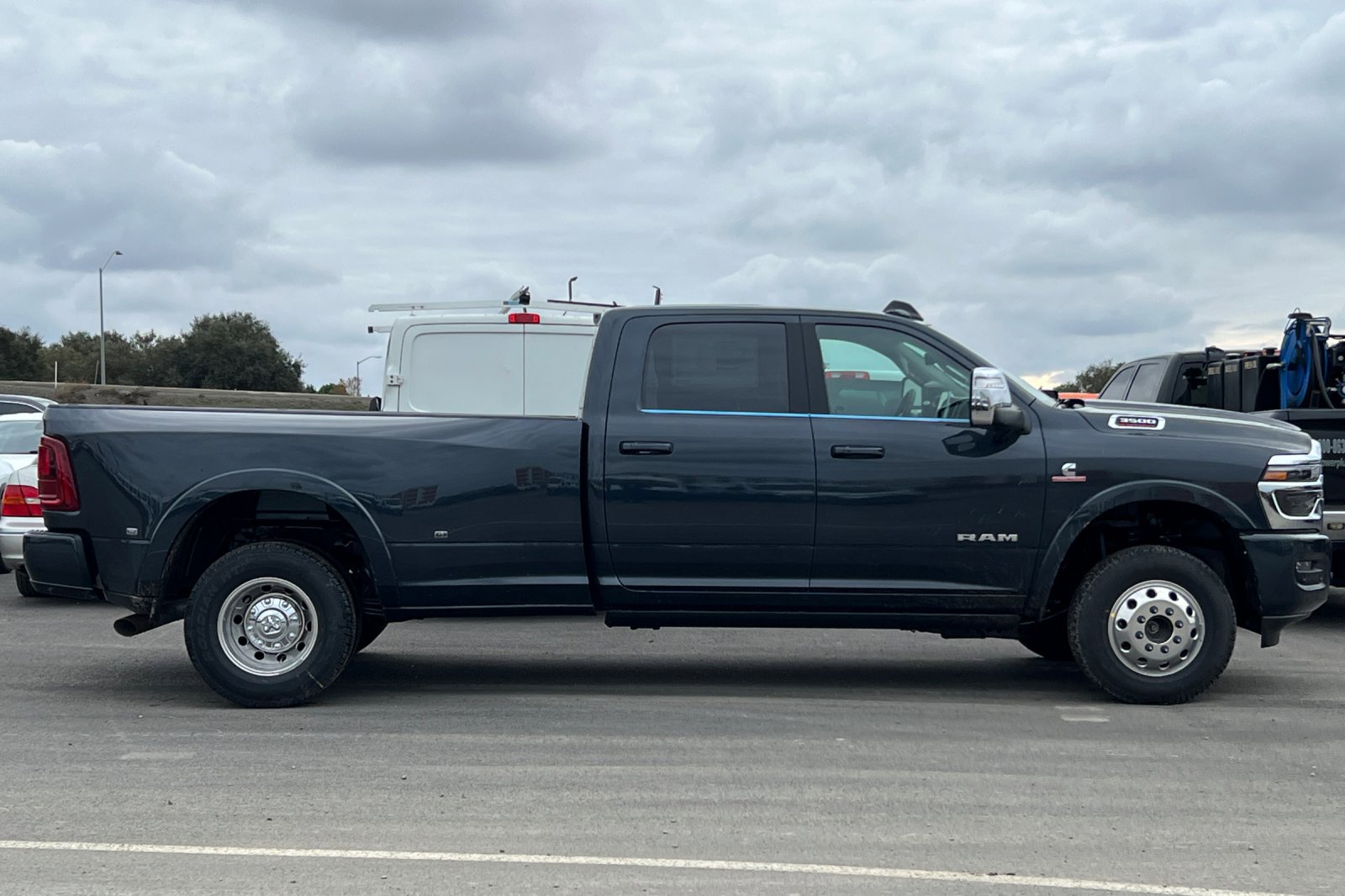 2026 Ram 3500 Limited Longhorn photo 2