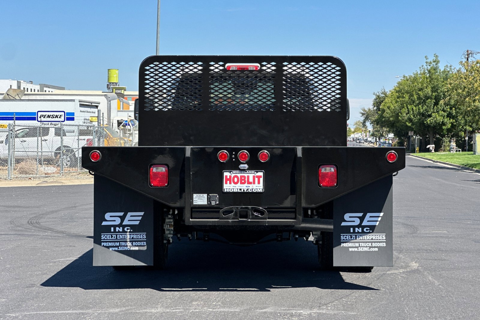 2025 Ram 5500 Tradesman photo 4