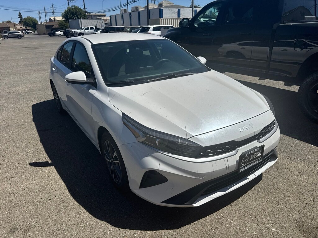Used 2023 Kia Forte LXS Sedan