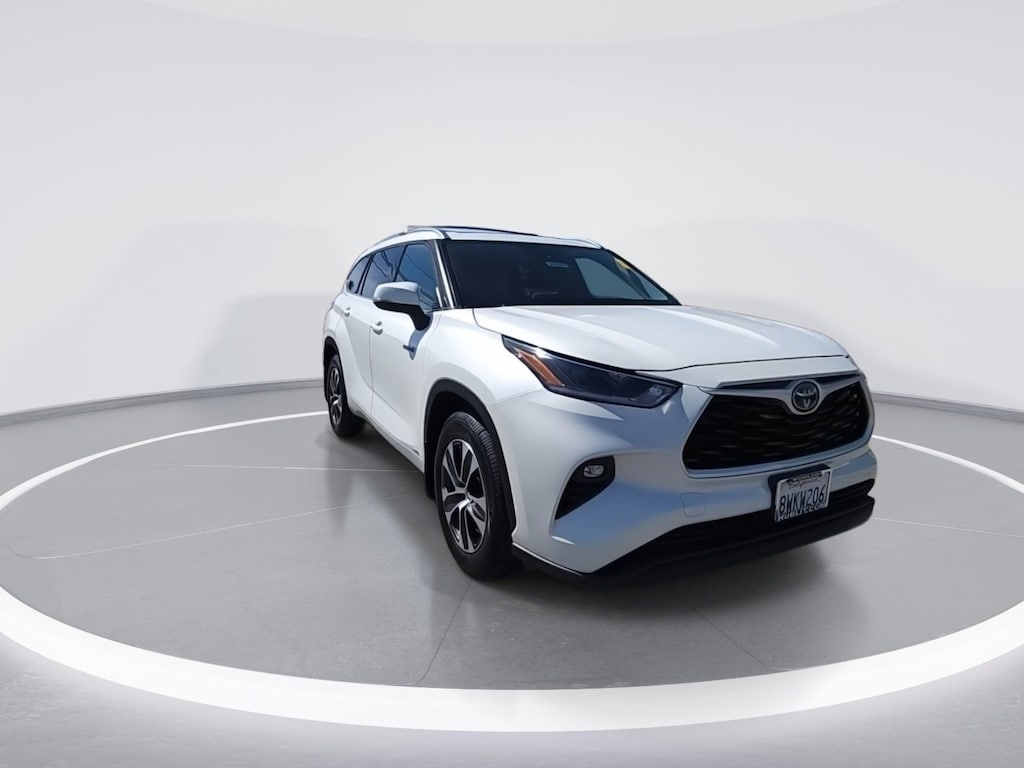 Certified 2021 Toyota Highlander Hybrid XLE SUV