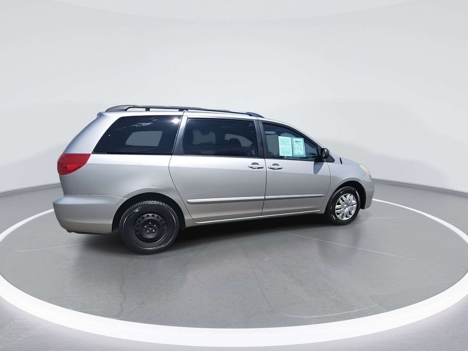 2006 Toyota Sienna LE photo 3