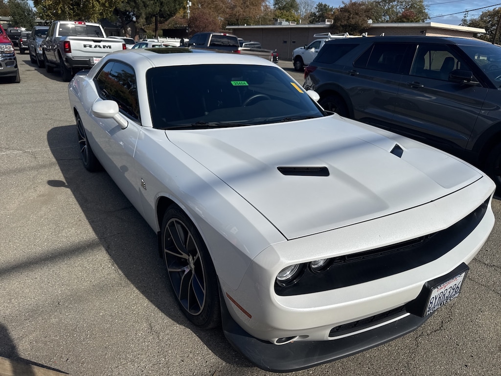 Certified 2016 Dodge Challenger R/T Scat Pack Coupe