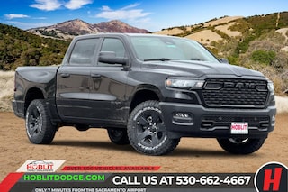 2026 Ram 1500 WARLOCK CREW CAB 4X4 5'7 BOX Pickup