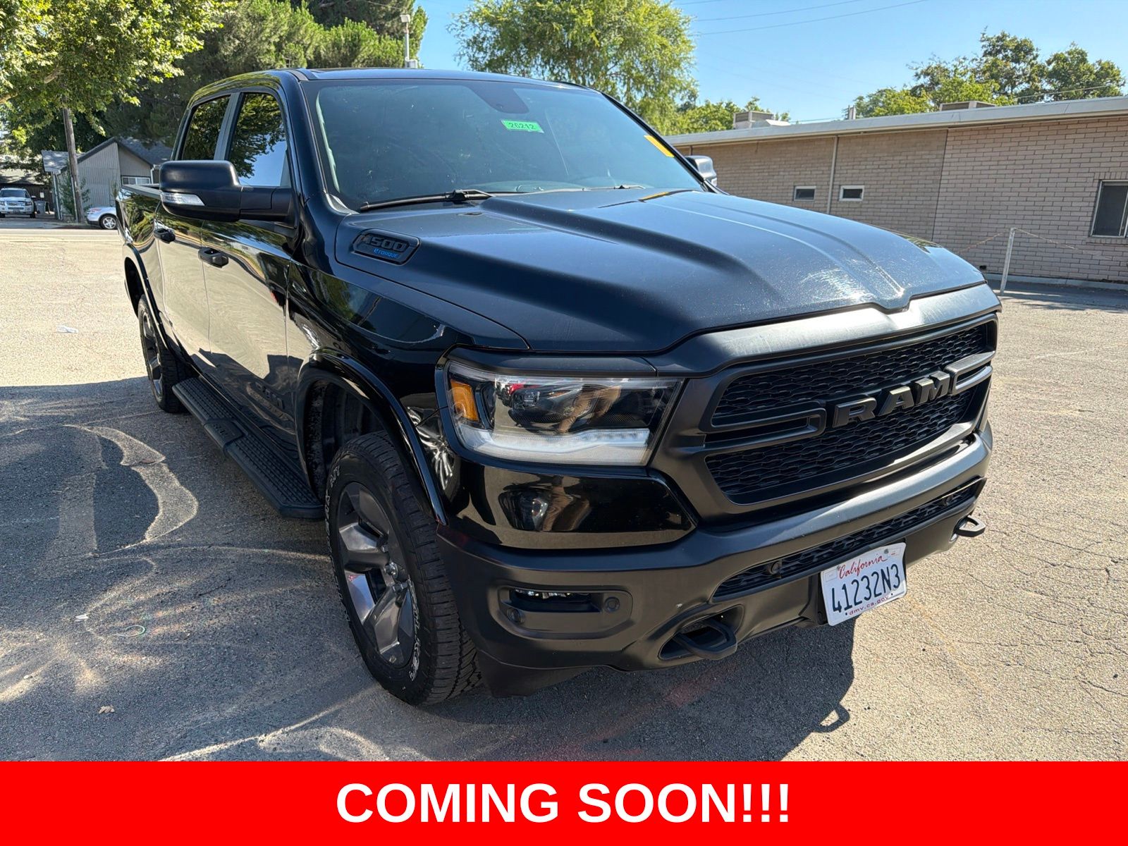 2022 RAM 1500 Big Horn/Lone Star 4x4 Crew Cab 5'7's photo