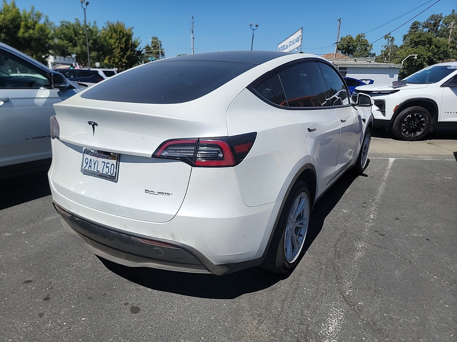 Used 2020 Tesla Model Y Performance with VIN 5YJYGDEF8LF005794 for sale in Woodland, CA