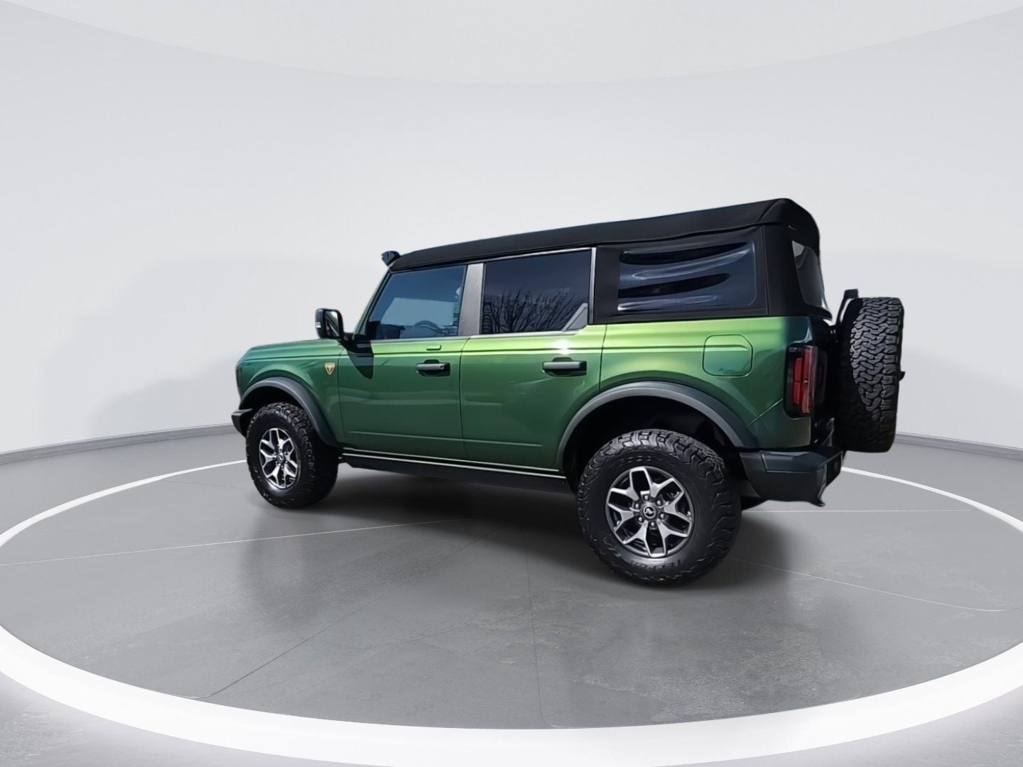 2023 Ford Bronco Badlands photo 4