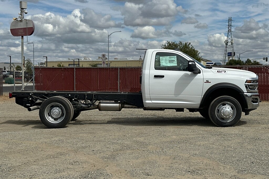 New 2025 Ram 5500 Chassis Cab 5500 TRADESMAN CHASSIS REGULAR CAB 4X2 84' CA Pickup