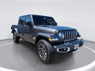 2023 Jeep Gladiator Overland Truck
