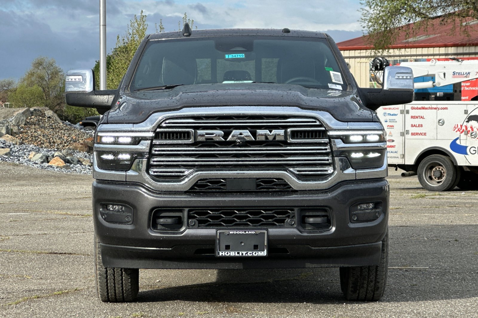 2025 Ram 2500 Laramie photo 2