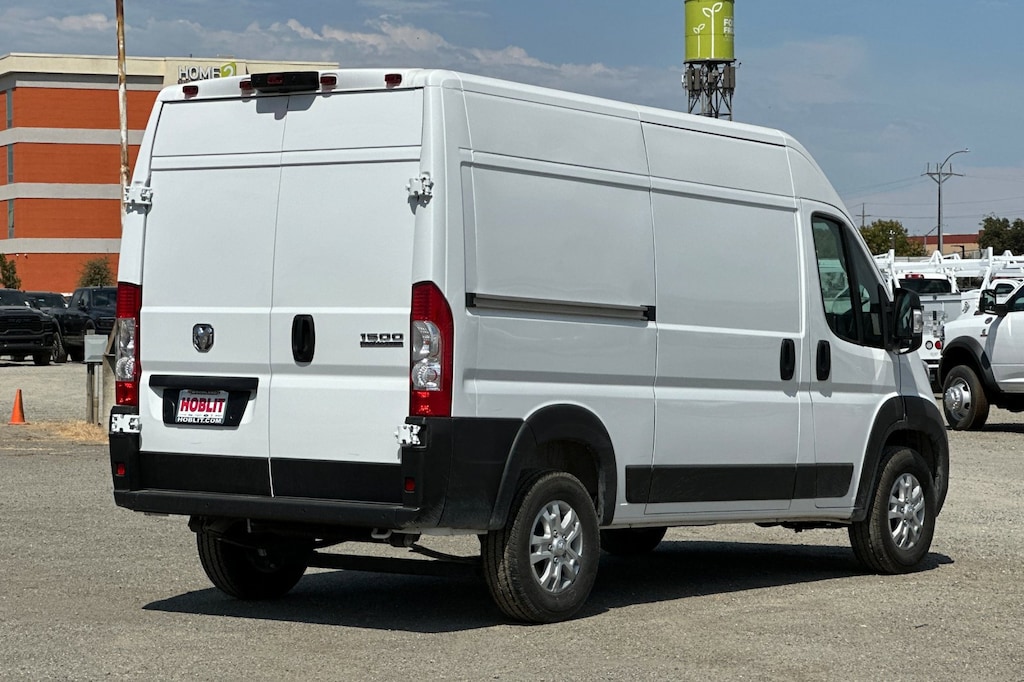 New 2025 Ram ProMaster PROMASTER 1500 SLT CARGO VAN HIGH ROOF 136' WB Cargo Van