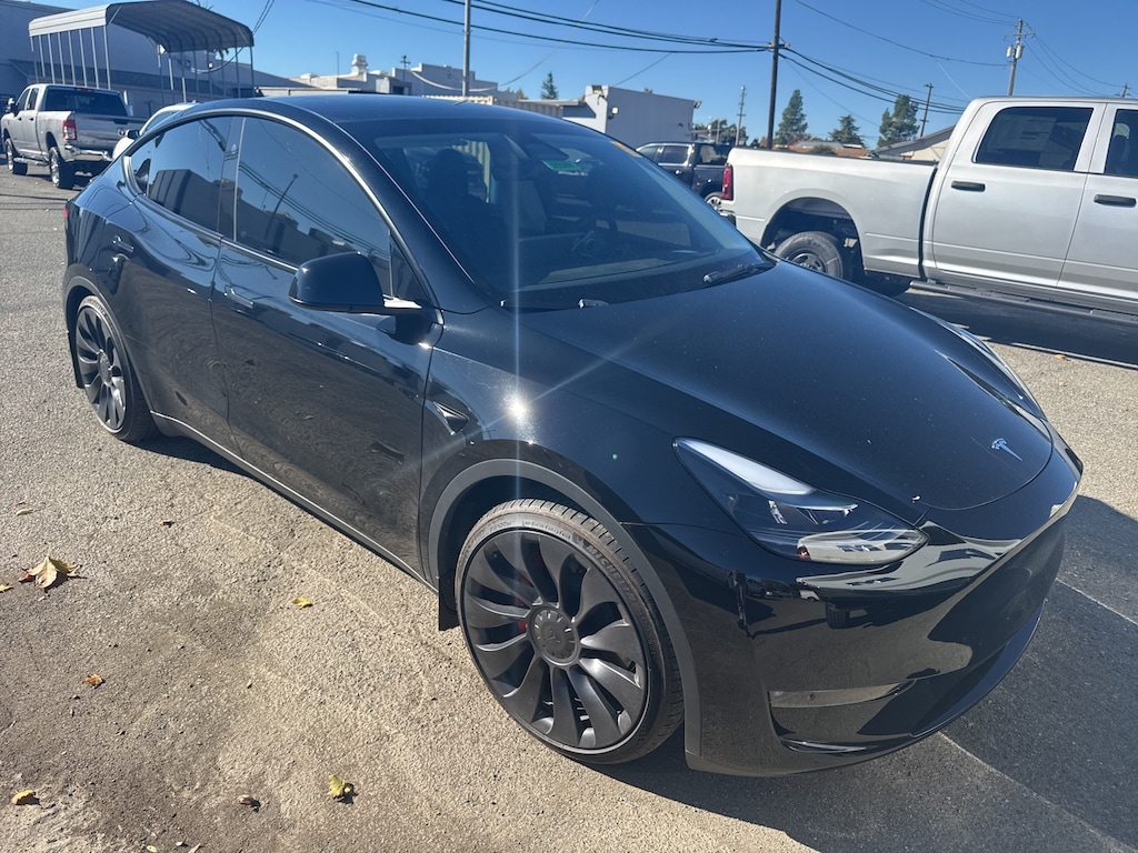 Used 2023 Tesla Model Y Performance SUV