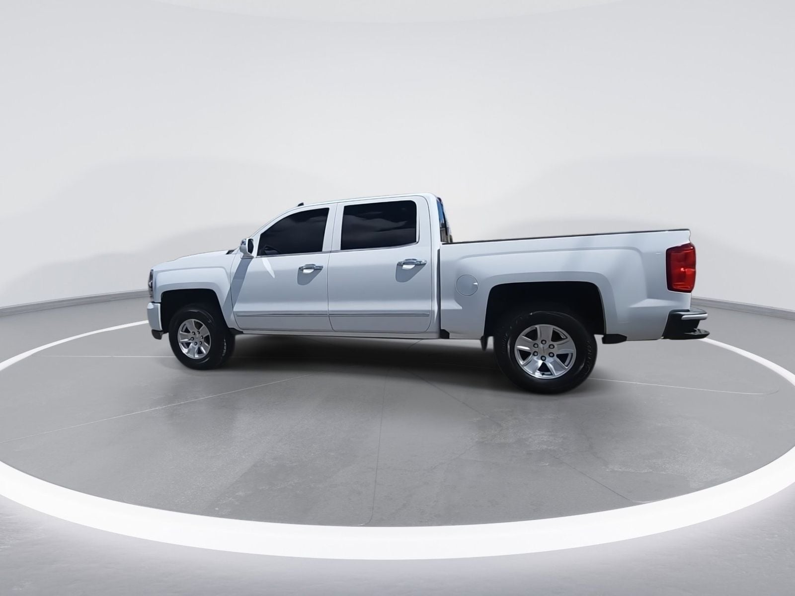 2016 Chevrolet Silverado 1500 LTZ 2LZ photo 3