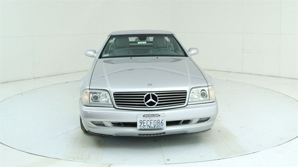 Used 2002 Mercedes-Benz SL-Class SL500 with VIN WDBFA68F92F203812 for sale in Woodland, CA