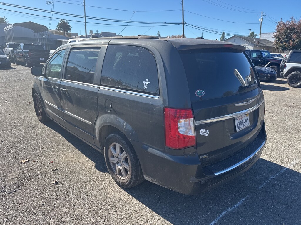 Used 2012 Chrysler Town & Country Touring Minivan/Van