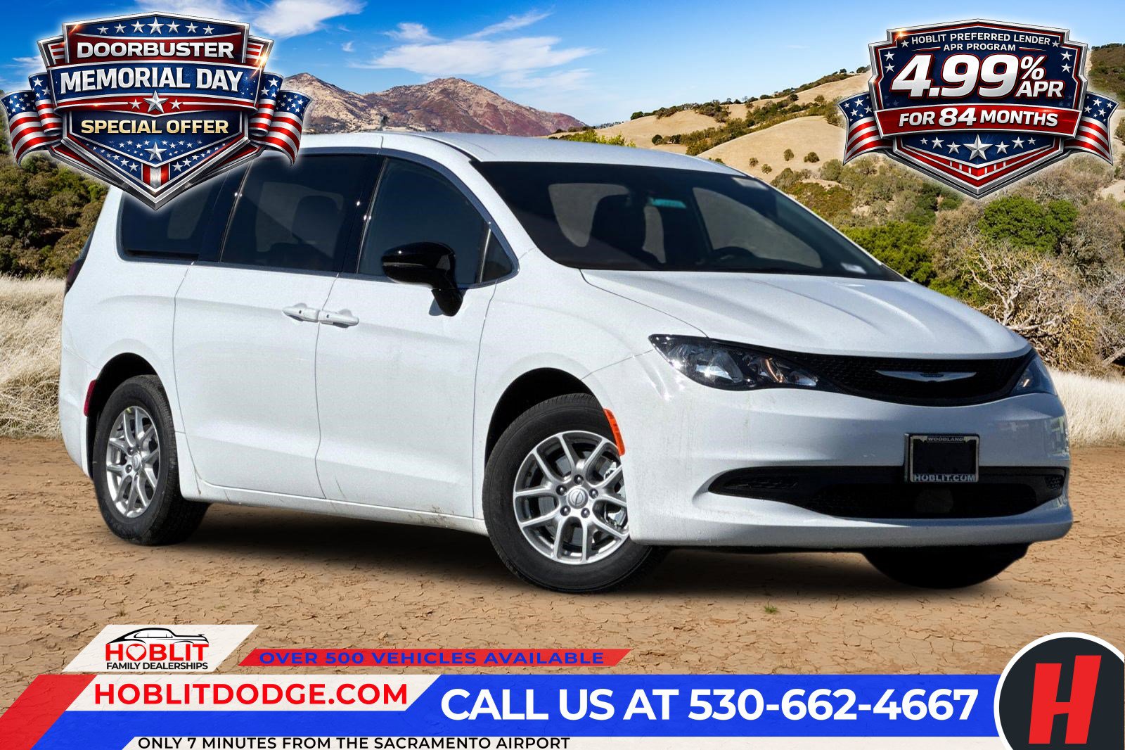 2026 Chrysler Voyager LX's photo