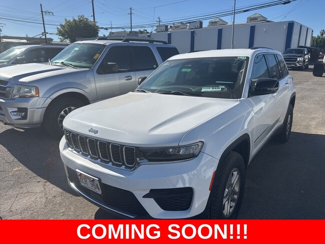 2023 Jeep Grand Cherokee Laredo SUV