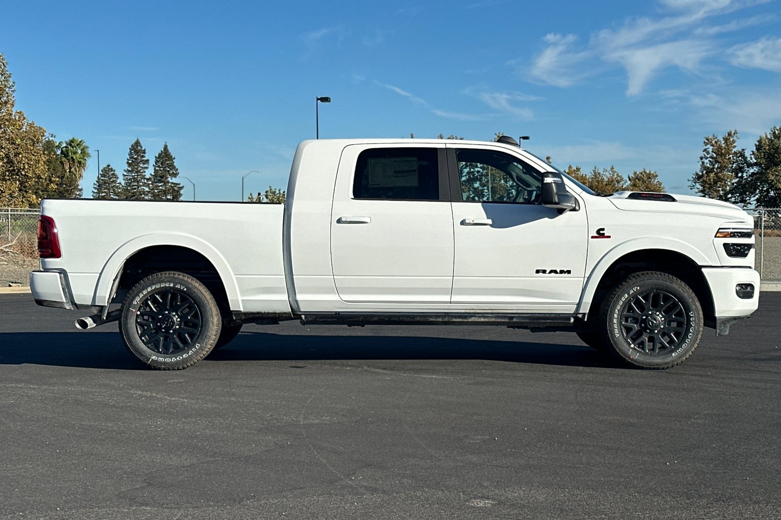 2026 Ram 2500 Limited photo 2