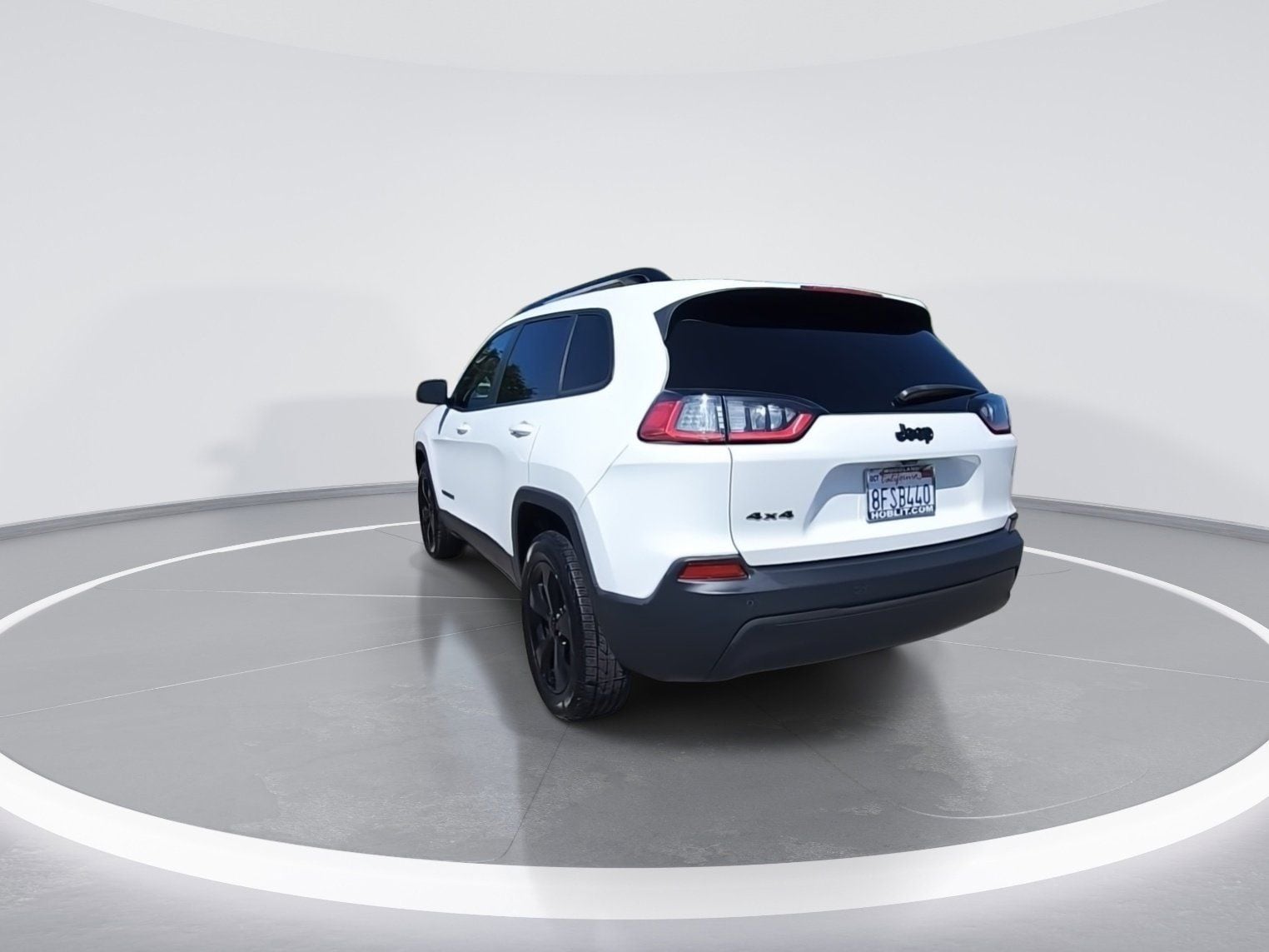 2019 Jeep Cherokee Altitude photo 2