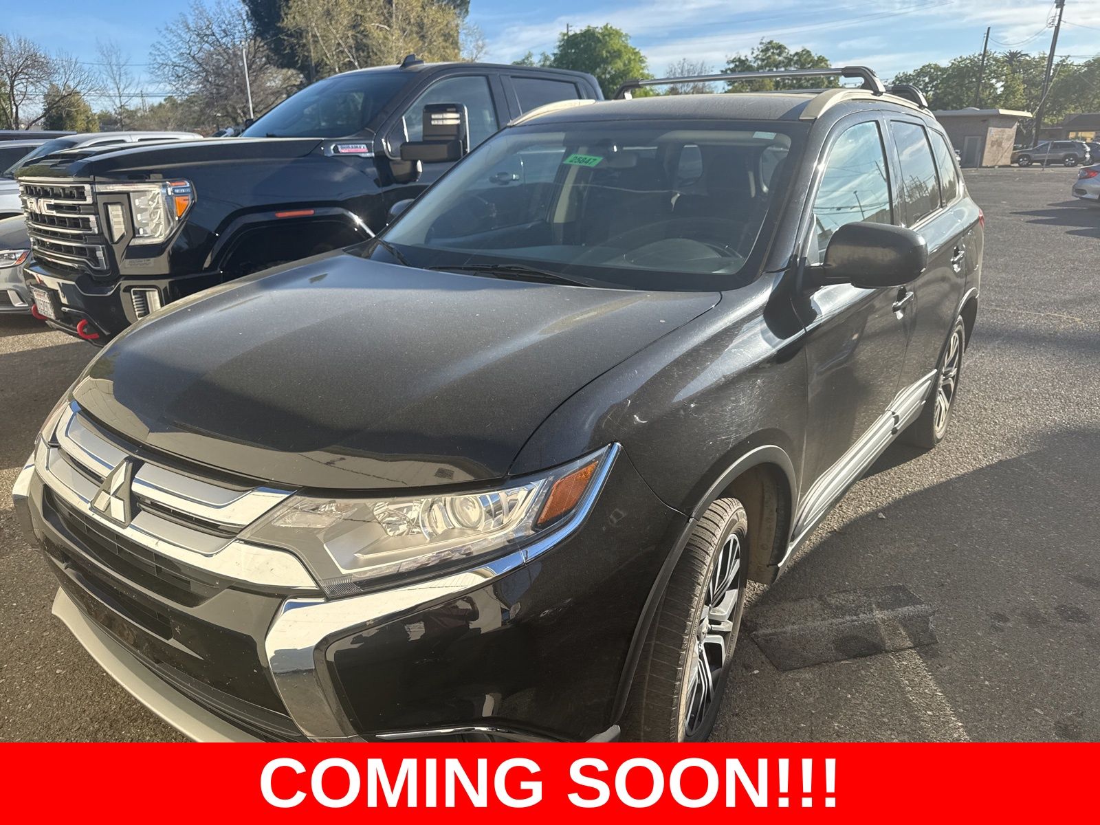 2017 Mitsubishi Outlander ES