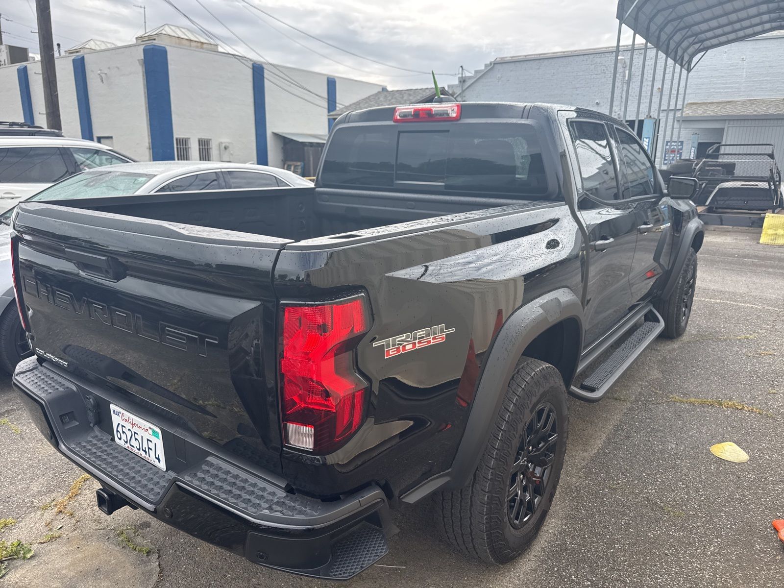 2024 Chevrolet Colorado Trail Boss photo 3