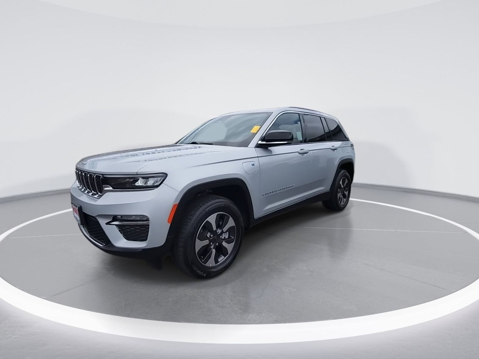2024 Jeep Grand Cherokee 4xe photo 2