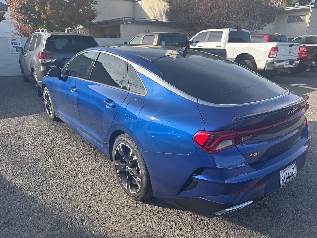 2022 Kia K5 GT-Line photo 3