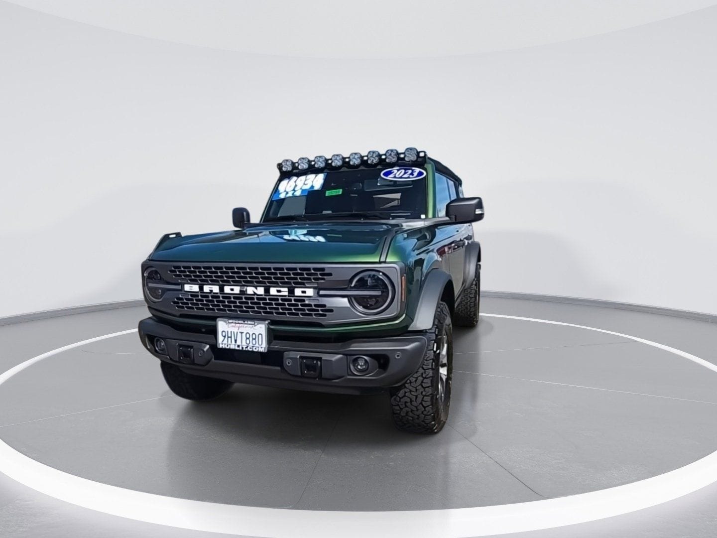2023 Ford Bronco Badlands photo 2