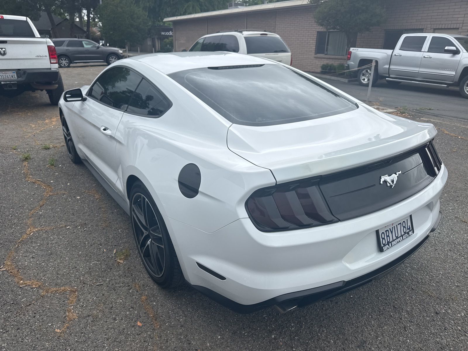 2018 Ford Mustang EcoBoost photo 2