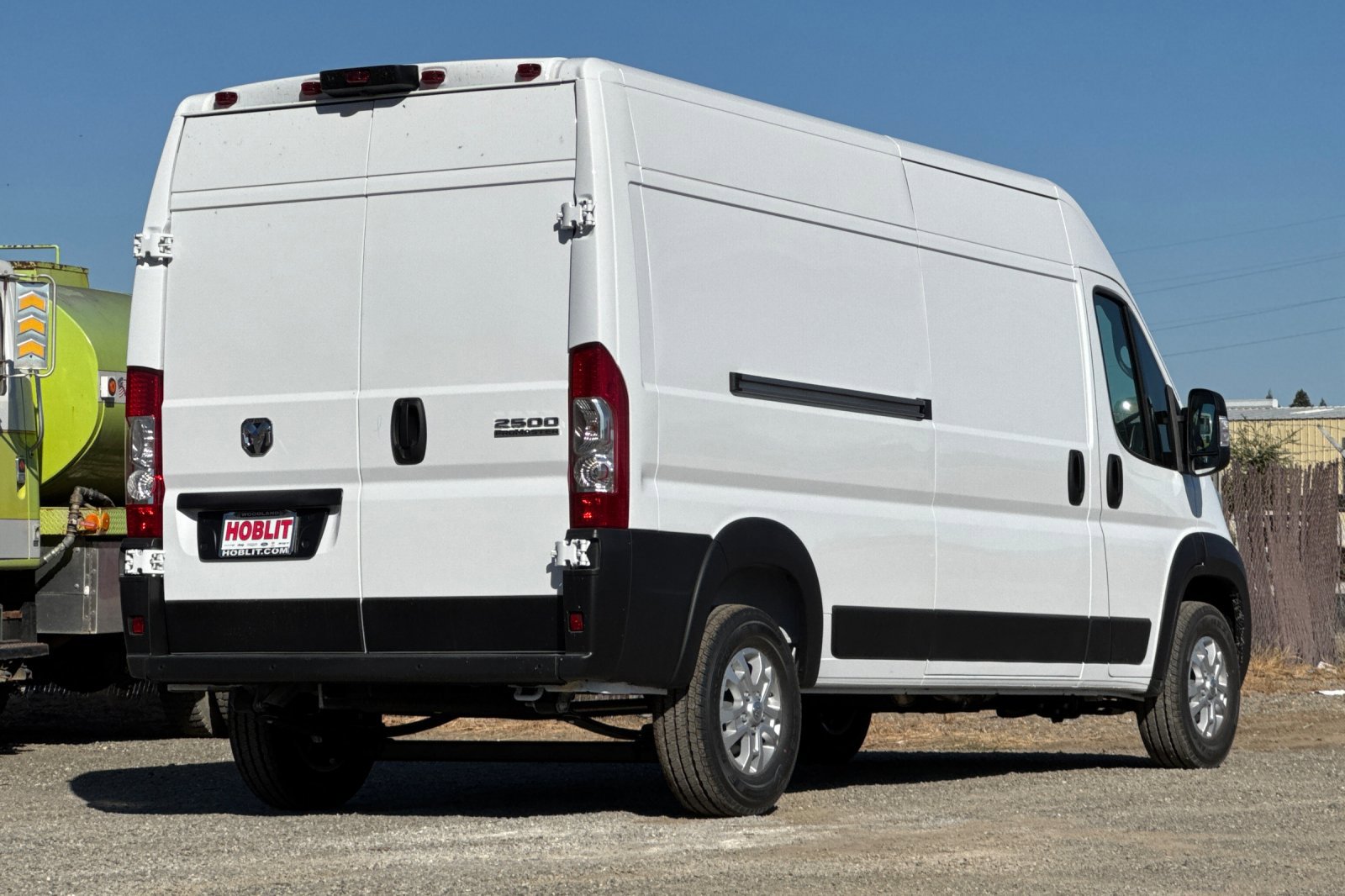 2026 Ram ProMaster 2500 Cargo Van photo 2